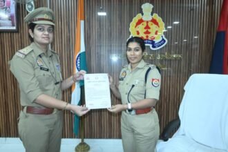 महिला पुलिसकर्मी पूजा सोलंकी को उत्कृष्ट सेवा के लिए मिला सम्मान